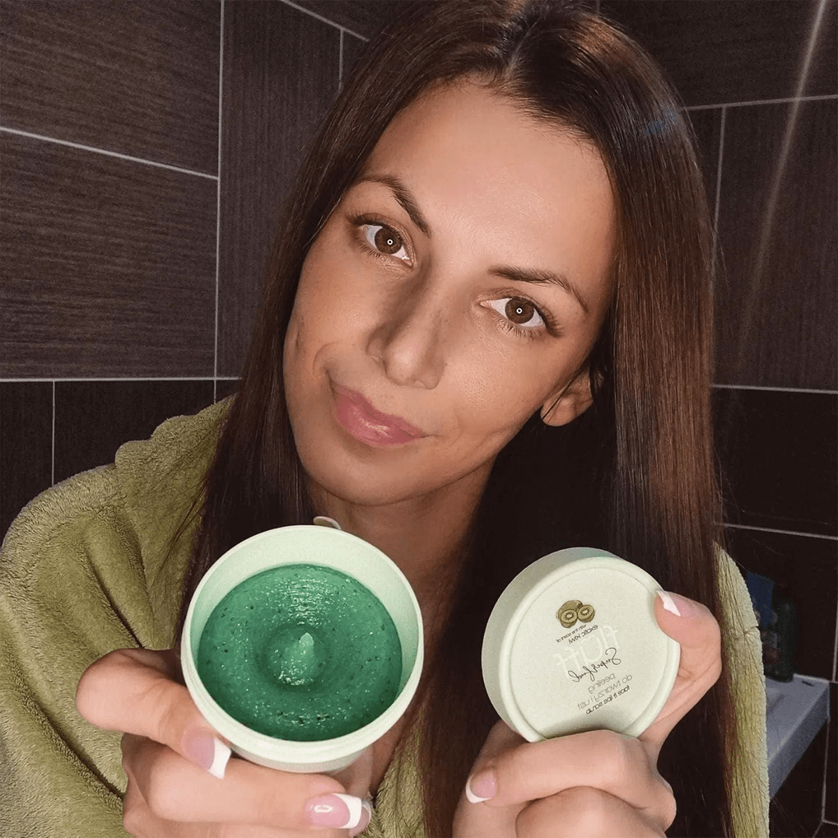 Face &amp; Lips Scrub - Kiwi