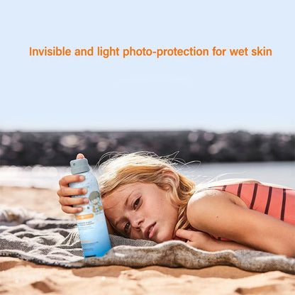 بخاخ Isdin Fotoprotector Wet Skin الشفاف بمعامل حماية SPF50+